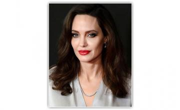 Angelina Jolie gives powerful speech
