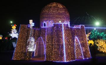Pak-China LANTERN FESTIVAL LIGHTS UP KARACHI