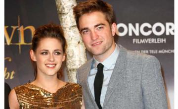 Kristen Stewart fan girls over Robert Pattinson as Batman
