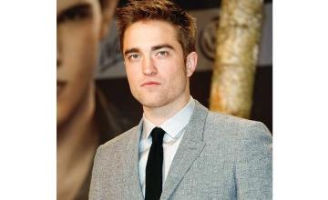 Robert Pattinson expresses doubts over his own acting skills