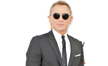 Daniel Craig bids an emotional adieu to James Bond series