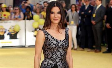 Sandra Bullock celebrates a socially distant birthday with her close friends