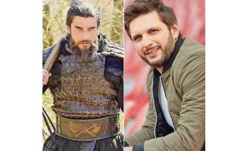 Shahid Afridi and Ertugrul fame Cengiz Coskun bond over sports and more