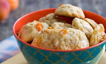 Apricot and White Chocolate Cookies