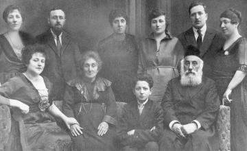 Christian woman in Alabama and Jewish man in Israel discover they’re related through WWI photo