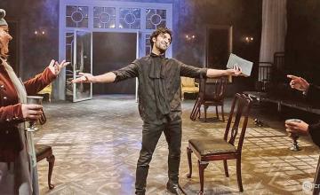 Ahad Raza Mir’s production for ‘Hamlet’ postponed due to Covid-19