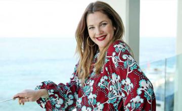 Drew Barrymore candidly shares she's never done anything to her face