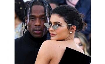 Kylie Jenner and Travis Scott spotted together along with daughter Stormi