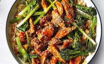 Sticky Sriracha Chicken Rice with Charred Vegetables