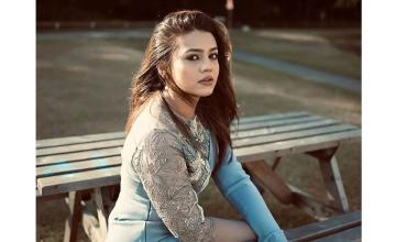 Zara Noor Abbas questions people on judging others’ faith on the basis of their profession