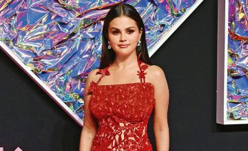 Selena Gomez addresses Dua Lipa feud rumours after unfollowing her on Instagram