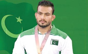 A gold conquest by PAKISTAN’S INAM BUTT at Commonwealth Games