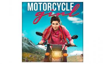 MOTORCYCLE GIRL
