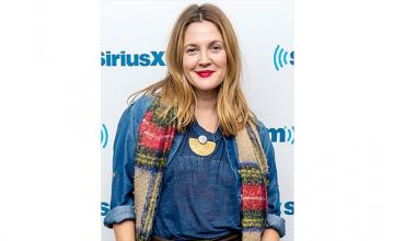 Drew Barrymore is off dating sites
