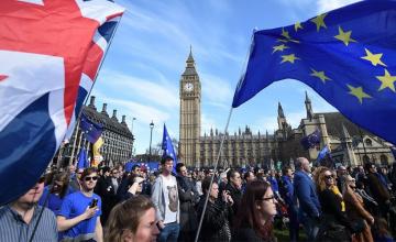 PRESSURE FOR A SECOND REFERENDUM ON BREXIT