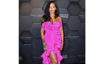 Rihanna sues her father for using her brand name