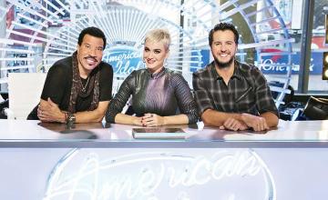 New single We Are The World gets American Idol encore
