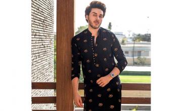 60 SECONDS WITH AHSAN KHAN