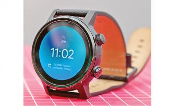 Google in partnership with Samsung launches a new smartwatch