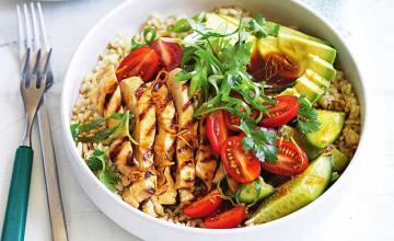 Barbecued Chicken Rice Bowls