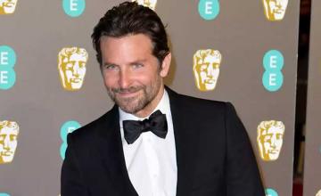 Bradley Cooper found new love – dating Anthony Weiner's ex-wife Huma Abedin