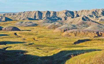 22-year-old man dies after running out of water along unmarked trail at Badlands National Park
