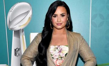 Demi Lovato shares why she’s using she/her pronouns again