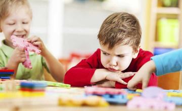 Deal with your child’s temper tantrums effectively