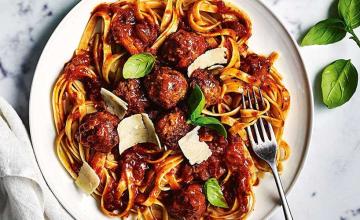 Slow-cooker Meatballs with Fettuccine