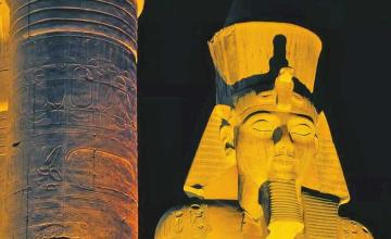 Egypt stops bid to steal 10-tonne ancient statue