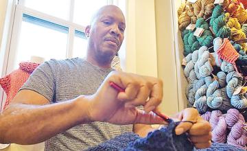 IN US, KNITTING CLUBS FOR MEN HAVE SURGED IN POPULARITY