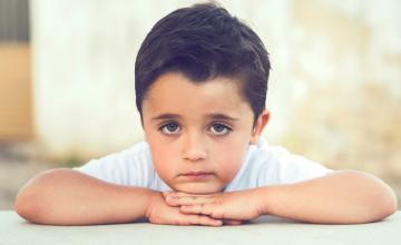 10 Signs that your child has low self-esteem