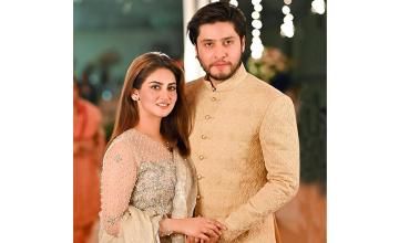 Hiba Qadir is all praises for actor husband Arez Ahmed for taking up a bold role