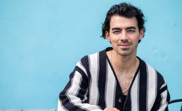 Joe Jonas gets brutally trolled for failing to recognise Daniel Radcliffe