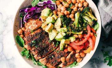 BBQ CHICKEN POWER BOWL