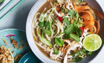 One-pot Chinese Chicken Noodle Soup