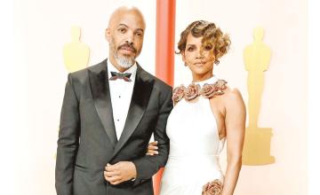 Halle Berry shows off ring on live show, confirming engagement