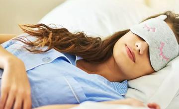 Feeling Bloated and Heavy? Lose The Water Weight!