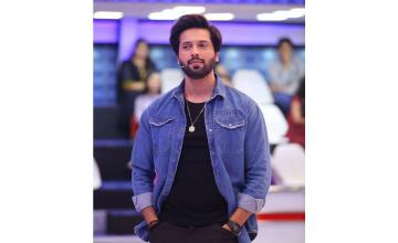 Fahad Mustafa defends his dressing choice
