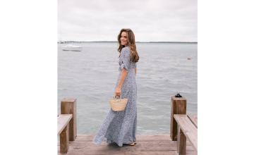 SUN-DRENCHED ELEGANCE