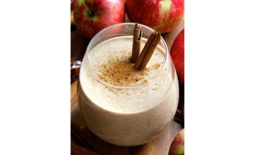 Caramel Apple Overnight Oatmeal Smoothie