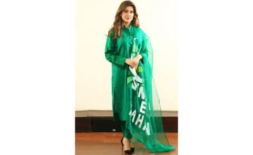 Kubra Khan believes Pakistani culture has a 'mold' for beautiful women and she doesn't fit it