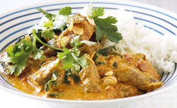 Lamb & Spinach Curry