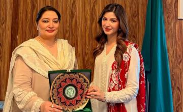 Kinza Hashmi visits National Assembly after MNAs appreciate her work